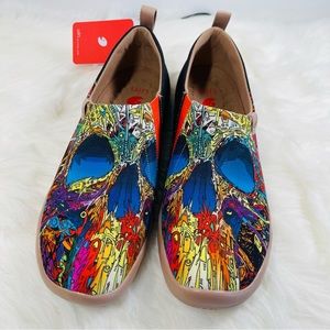 NWT UIN Women’s Comfortable Shoes/No Body/US6